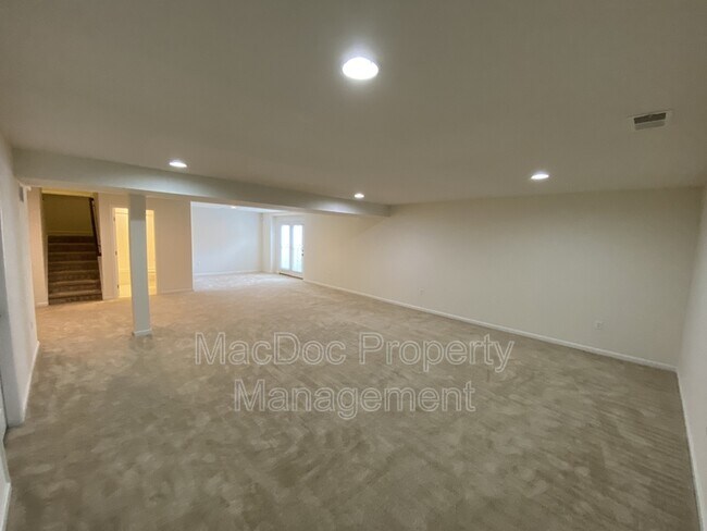 Building Photo - 6056 Greenspring Road