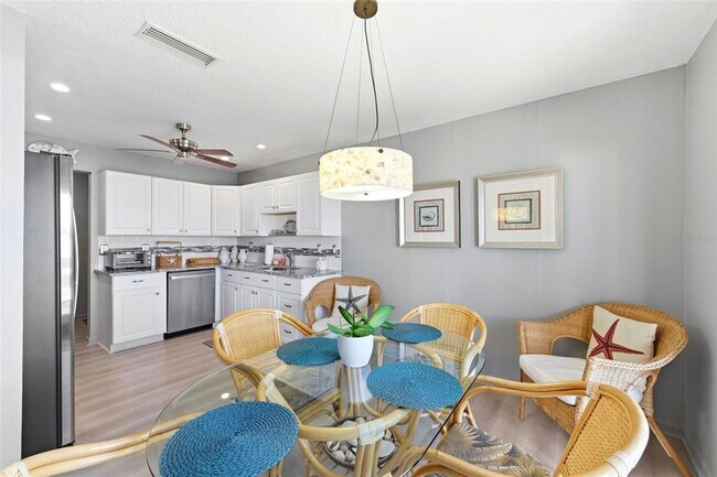 Building Photo - 4805 Cobia Dr SE