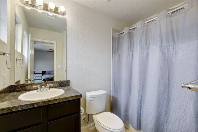 Building Photo - 4616 Inicio Ln