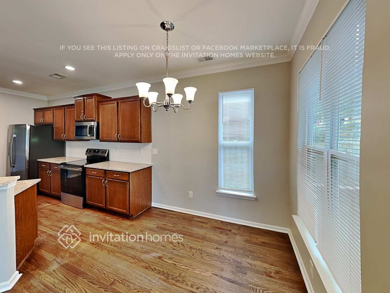 Building Photo - 13319 Pierre Reverdy Dr