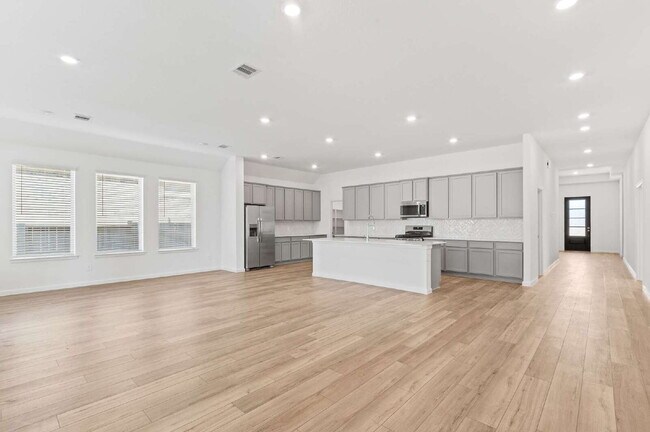 Building Photo - 18211 Saffron Sun St