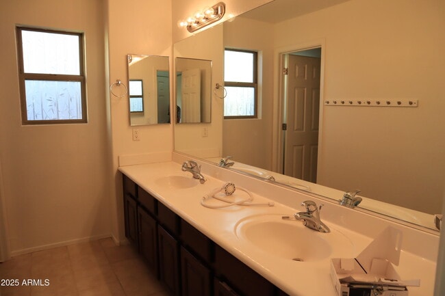 Building Photo - 35161 N Bandolier Dr