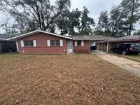 Building Photo - Perfect Family Home