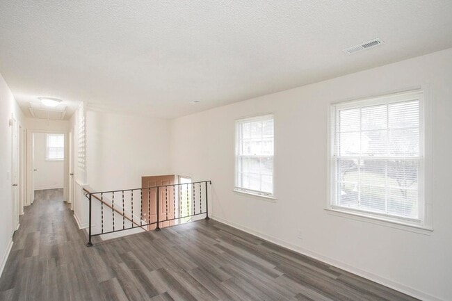 Building Photo - 108 Panamint Dr