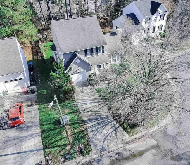 Building Photo - 9 Casabelle Ct