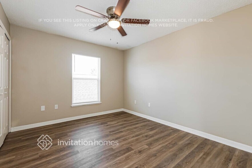 Building Photo - 6210 Calamari Pl