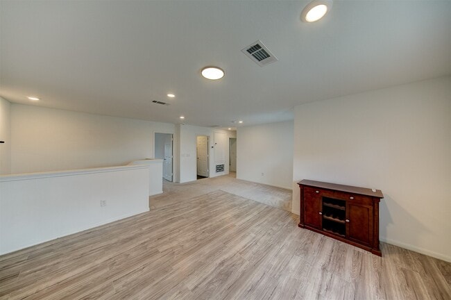 Building Photo - 23911 Grass Hook Ln