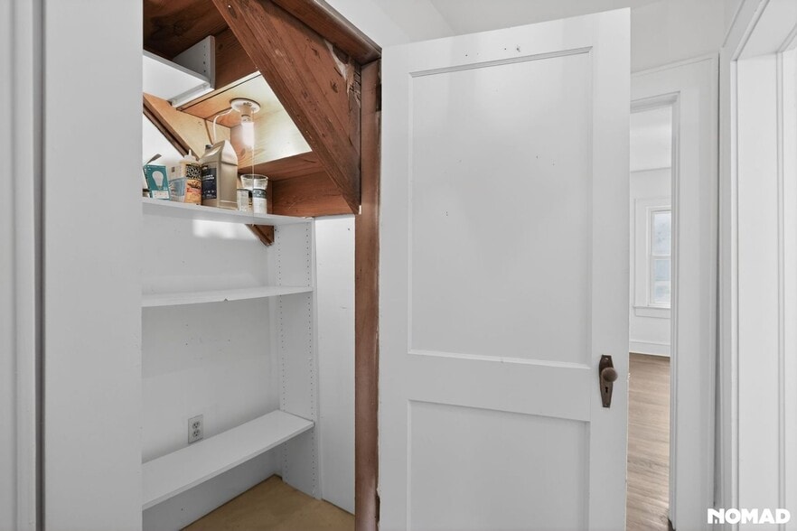 Building Photo - 758 Antone St NW