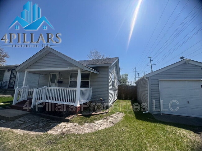 Building Photo - 2612 Vine Ct