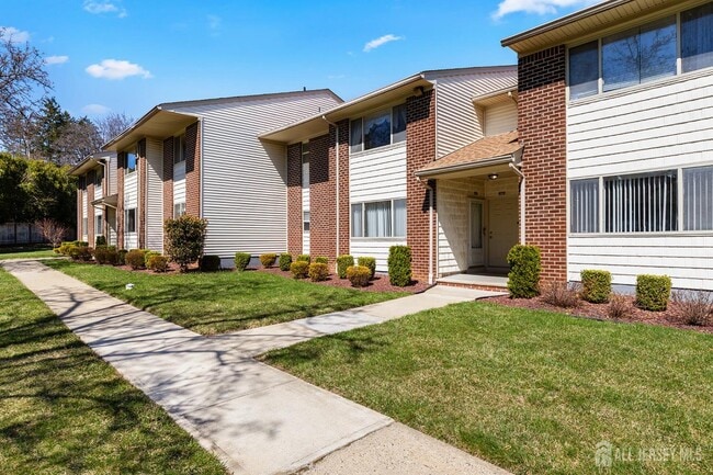 Building Photo - 1807 Muriel Ct