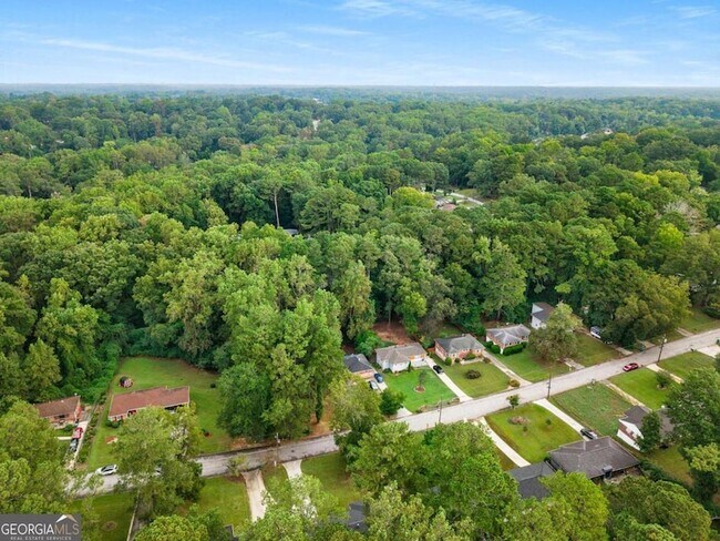 Building Photo - 1857 Boulderview Dr SE