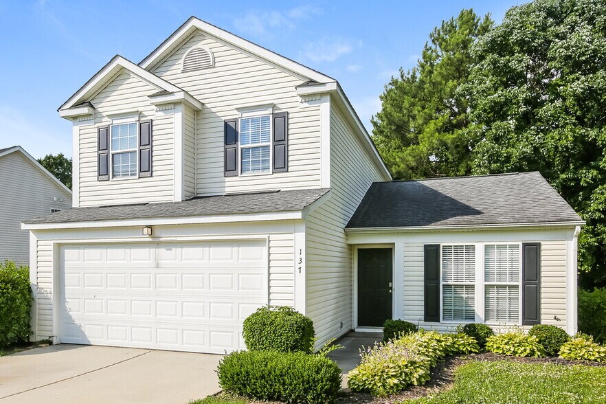 Building Photo - 137 Lantana Dr