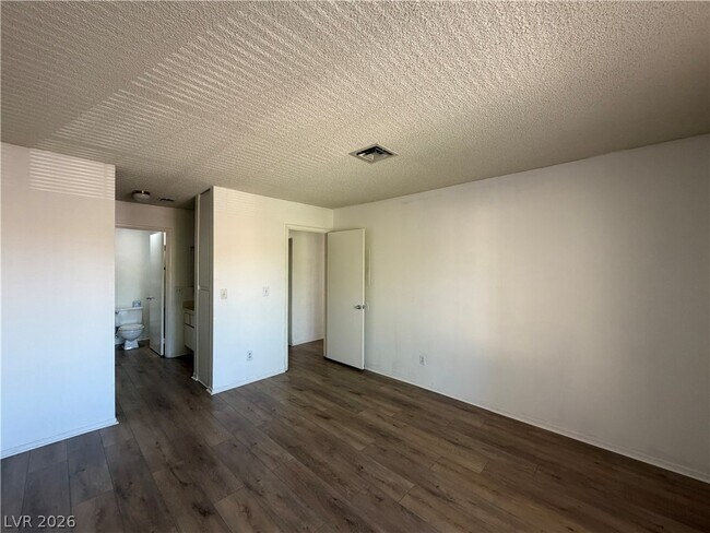 Building Photo - 4878 Nara Vista Way