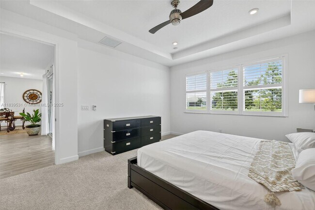 Building Photo - 10407 SW Aquila Wy