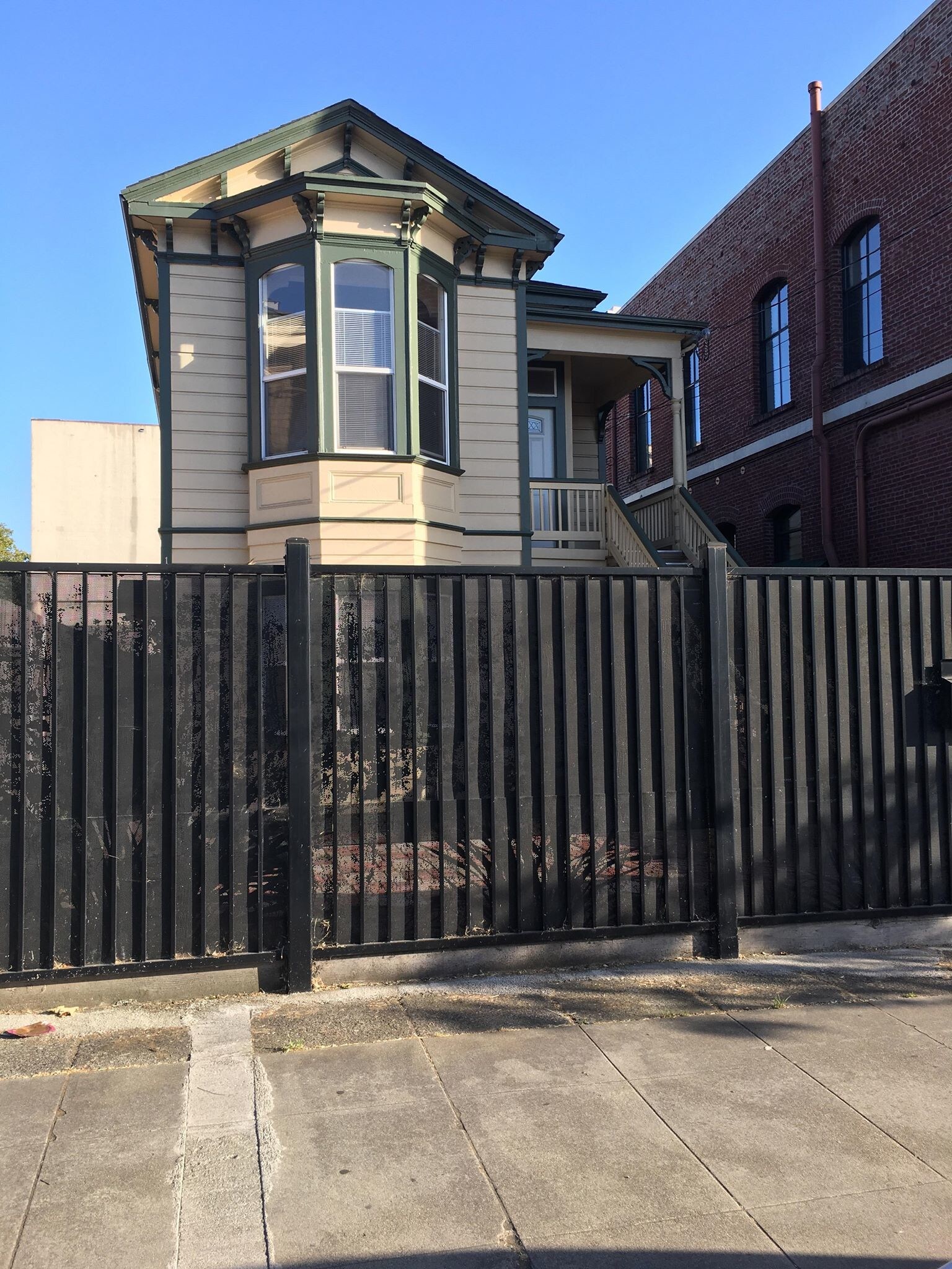 Building Photo - 1089 59th St
