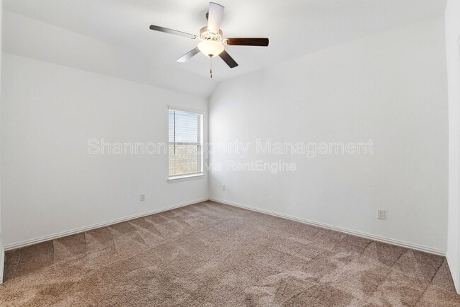 Building Photo - 1618 Rosedale Dr