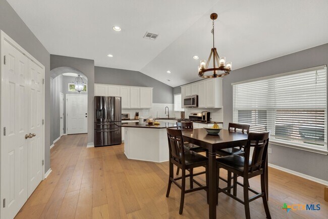 Building Photo - 481 Bayou Bend Dr