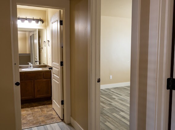 Building Photo - 1532 Venetian Way