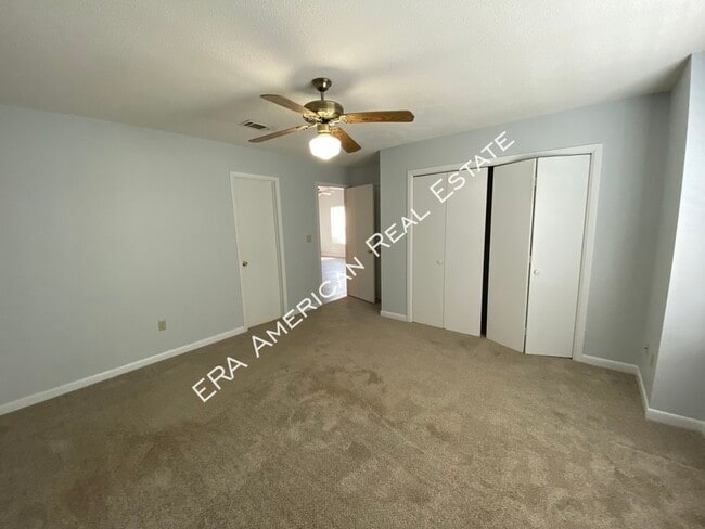 Building Photo - 169 Wright Cir