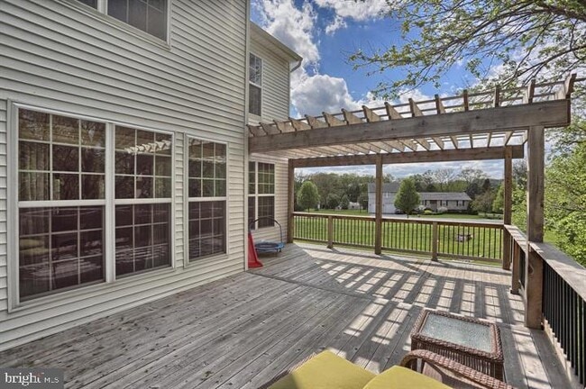 Building Photo - 997 Powder Horn Dr