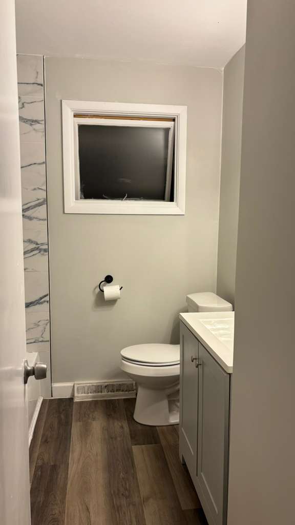 Building Photo - 3780 Hetzel Dr