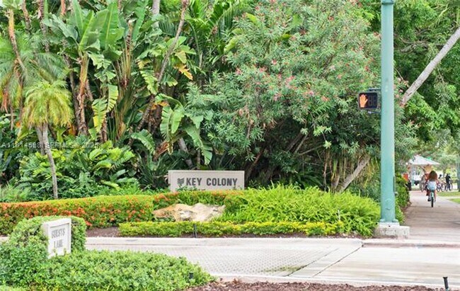 Building Photo - 101 Crandon Blvd