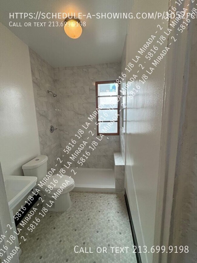 Building Photo - 5816 1/8 La Mirada-2