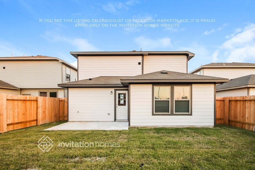 Building Photo - 10735 Sunlit St