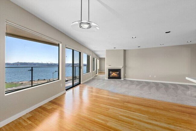 Building Photo - Enormous Waterfront Alki Condo w/ Stunning Views and Rare 2-Car Secure Parking