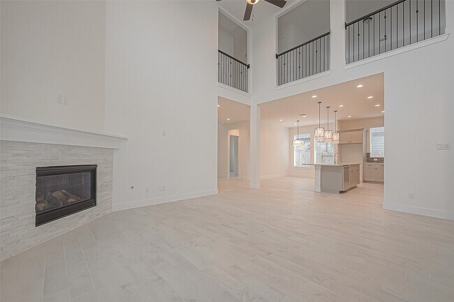 Building Photo - 6006 Painted Plains Ln