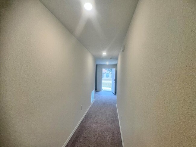 Building Photo - 76 Pine Cir Dr