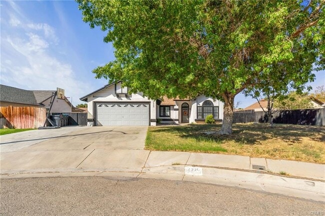 Building Photo - 4225 Saddleback Rd