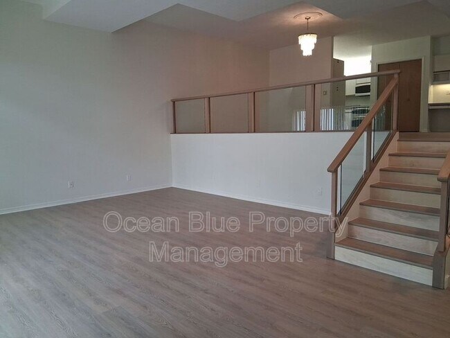 Building Photo - 1903 S MacDill Ave