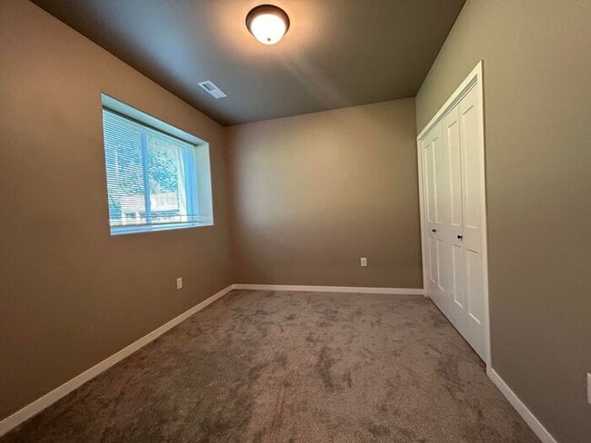 Building Photo - $2,650 | 4 Bedroom, 3.5 Bathroom House | C...