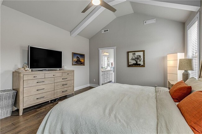 Building Photo - 2630 E Bayside Xing