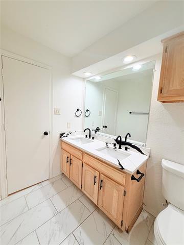 Building Photo - 3613 Longbow Ln