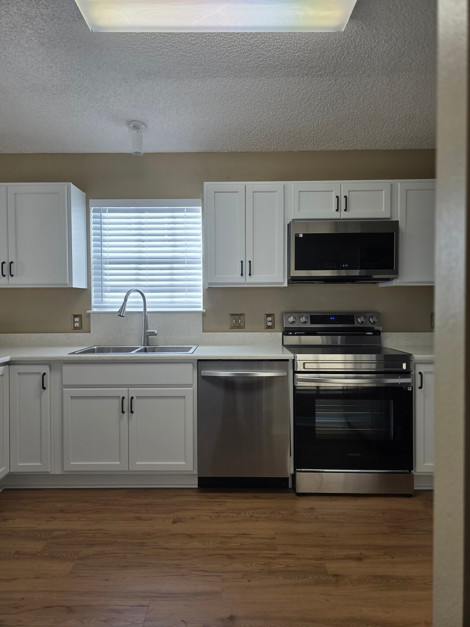 Kitchen #2 - 5577 Centerbrook Pl