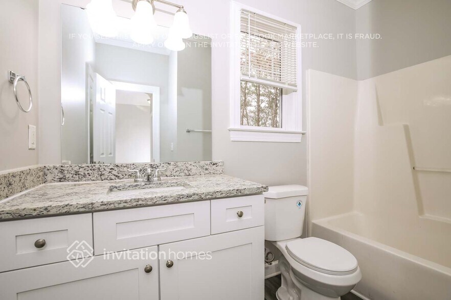 Building Photo - 79 Sundew Ct