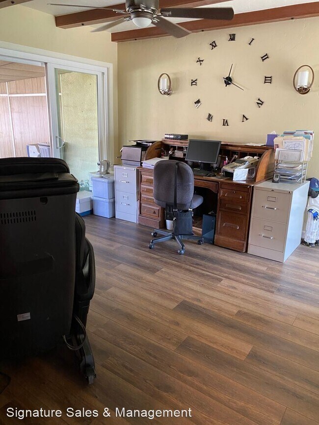 Building Photo - 2 br, 2 bath House - 22420 Van Buren Street