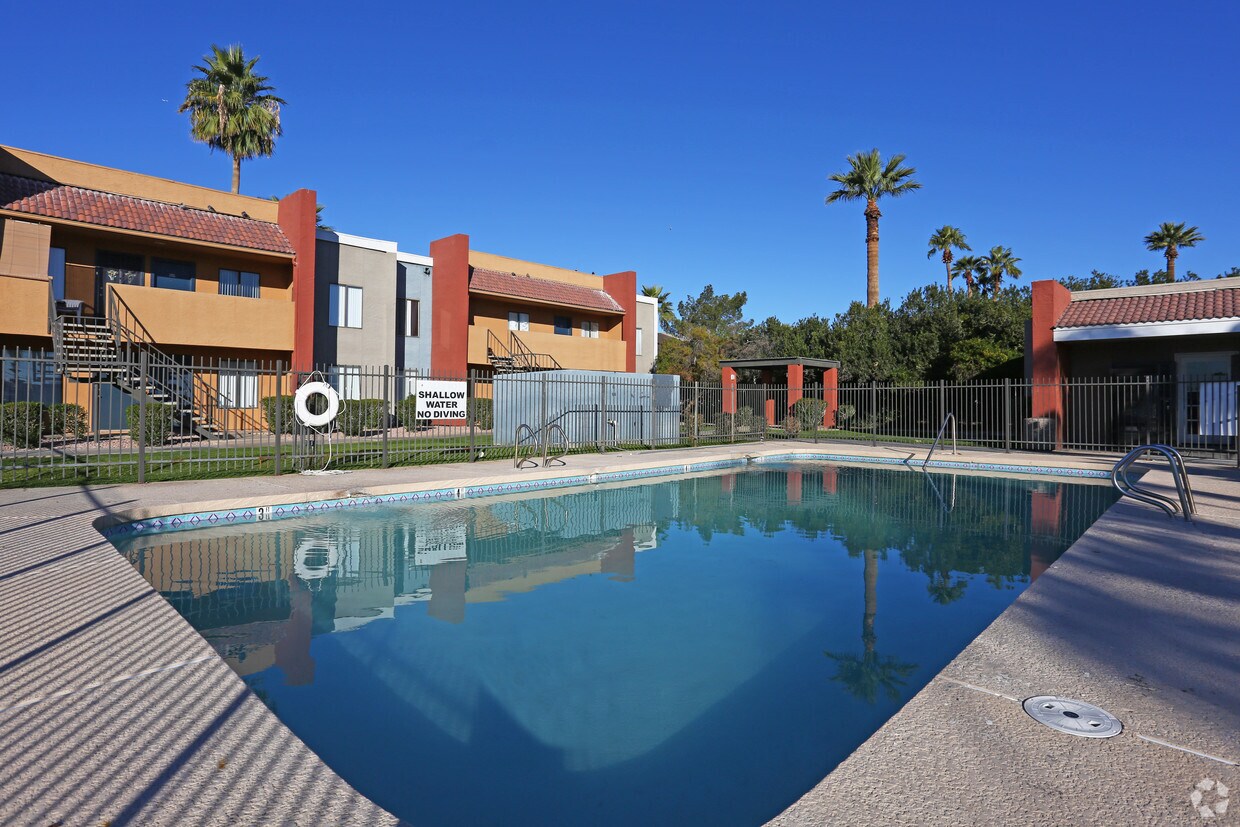 The Resort On 35th Ave Phoenix Az Apartment Finder The Resort On 35th Ave Phoenix Az Apartment Finder