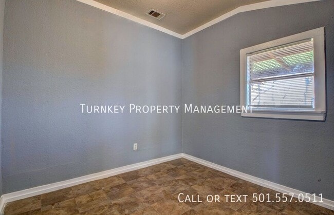 Building Photo - 1019 S Booker St