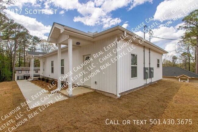 Building Photo - 2017 Scotty Ct