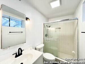 Building Photo - 8642 Fredericksburg Rd