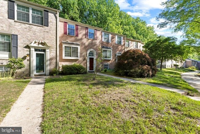 Building Photo - 11861 New Country Ln
