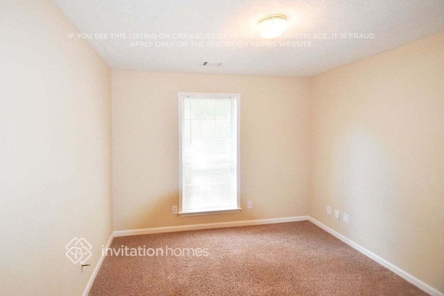 Building Photo - 1285 Norwalk Trce