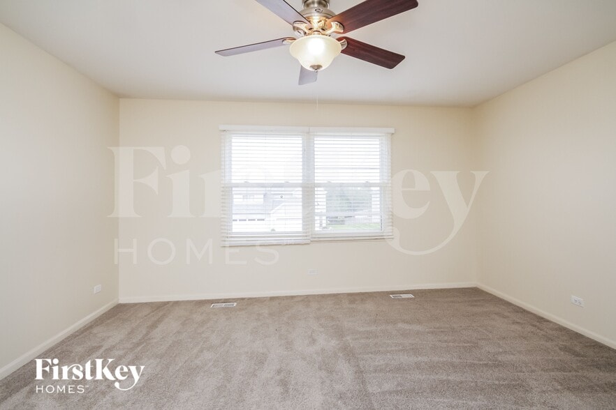 Building Photo - 1421 Timber Ln