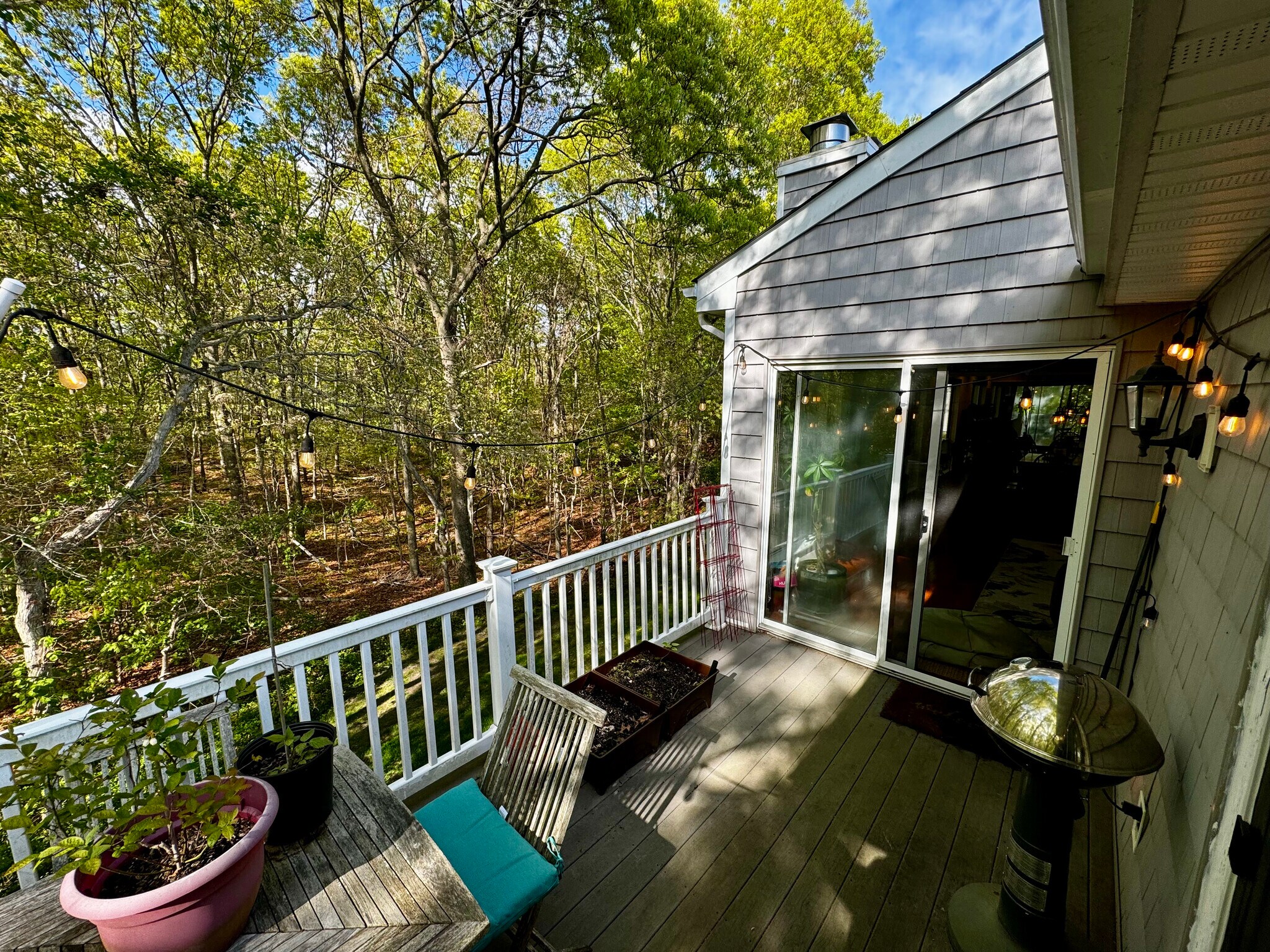 Building Photo - 20 Vista Dr