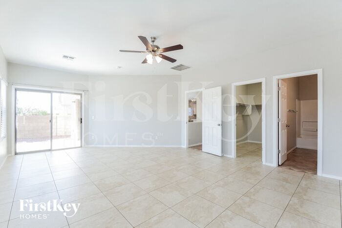 Building Photo - 12928 N Yellow Orchid Dr