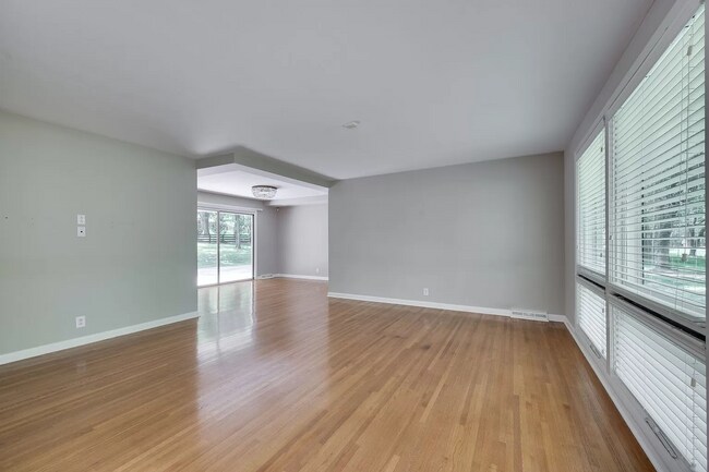 Building Photo - 6112 Melbourne Drive, Nashville, TN 37215