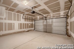 Building Photo - 11107 Hill Top Barn